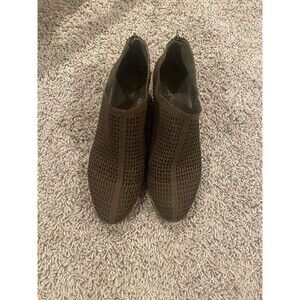 Vince Camuto Celena Ankle Booties Womens Brown Lasercut - Size 8.5